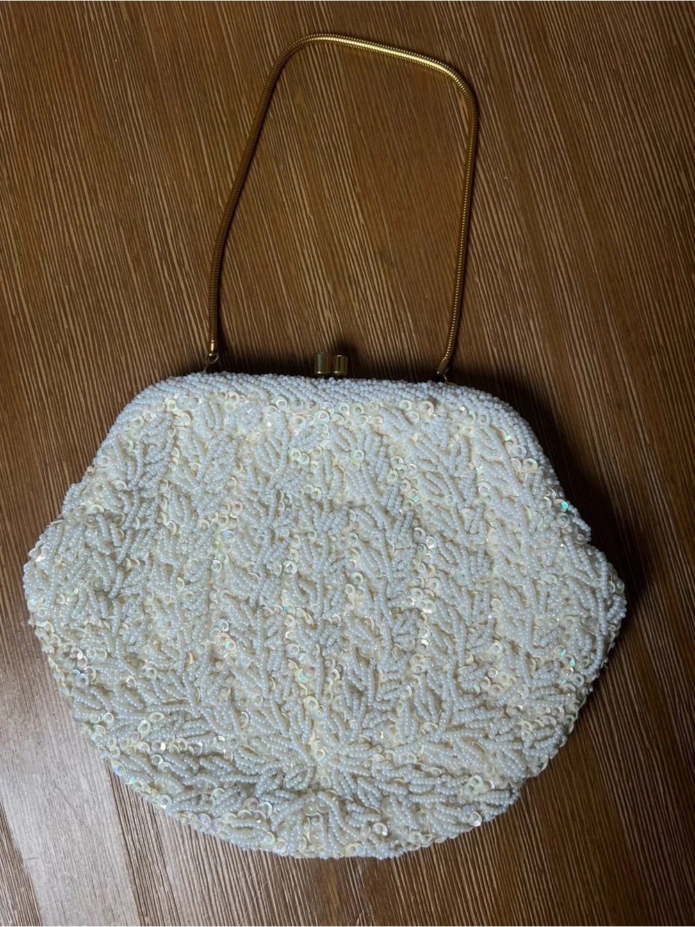 Vintage White Beaded Purse Clutch Handbag with Gold Chain